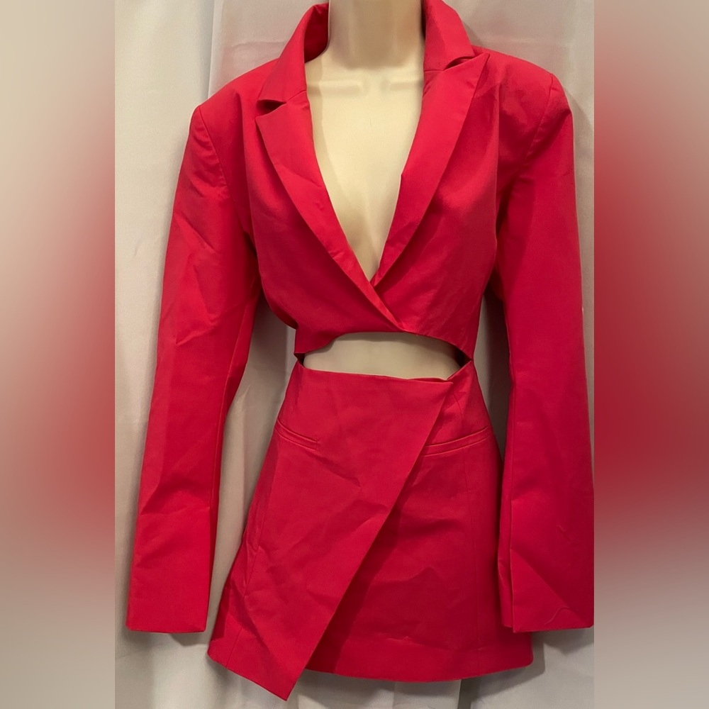NWOT ZARA Blazer Mini Dress with Cut Out - Hot Pink - Medium